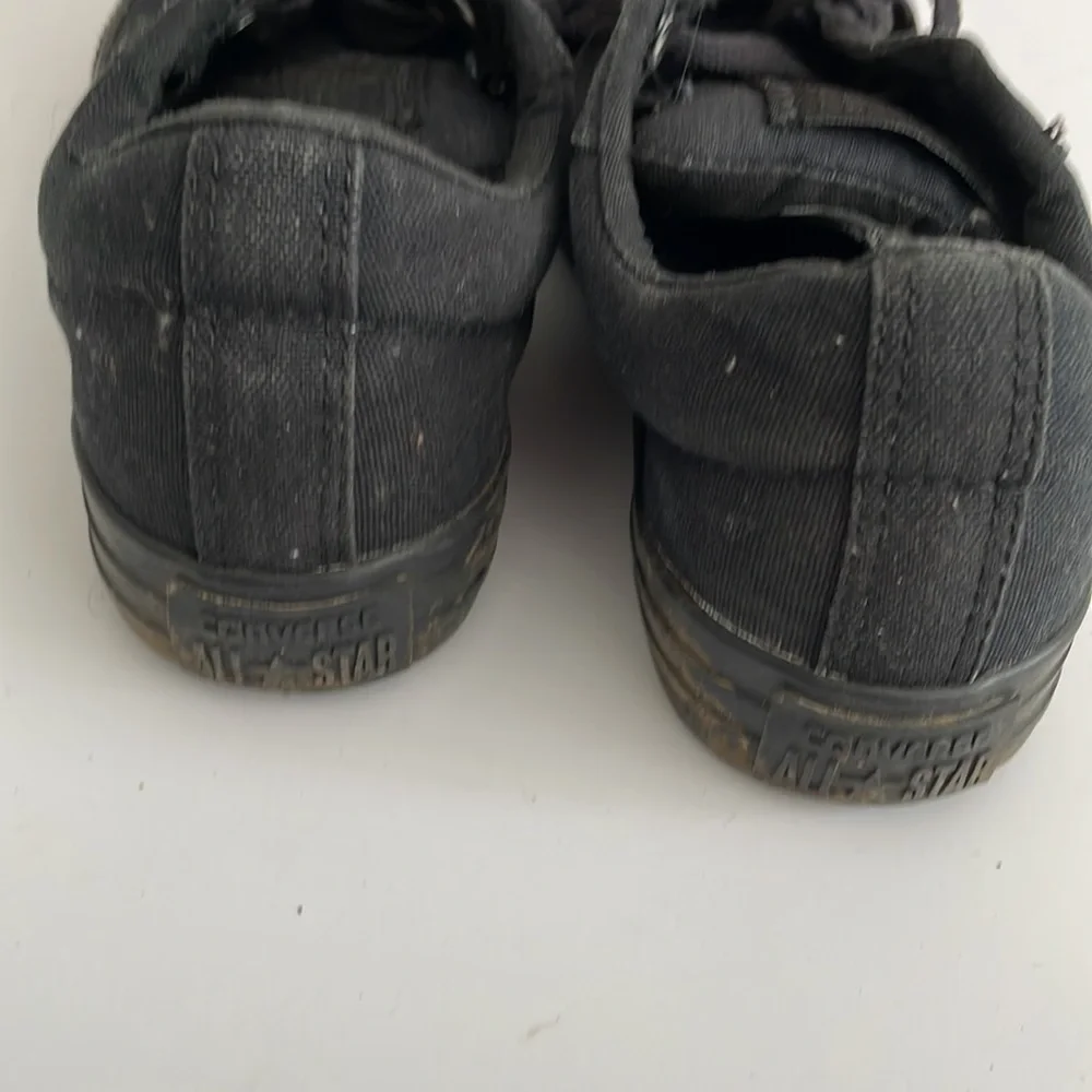 Converse chick Taylors black sneakers size 3 very used